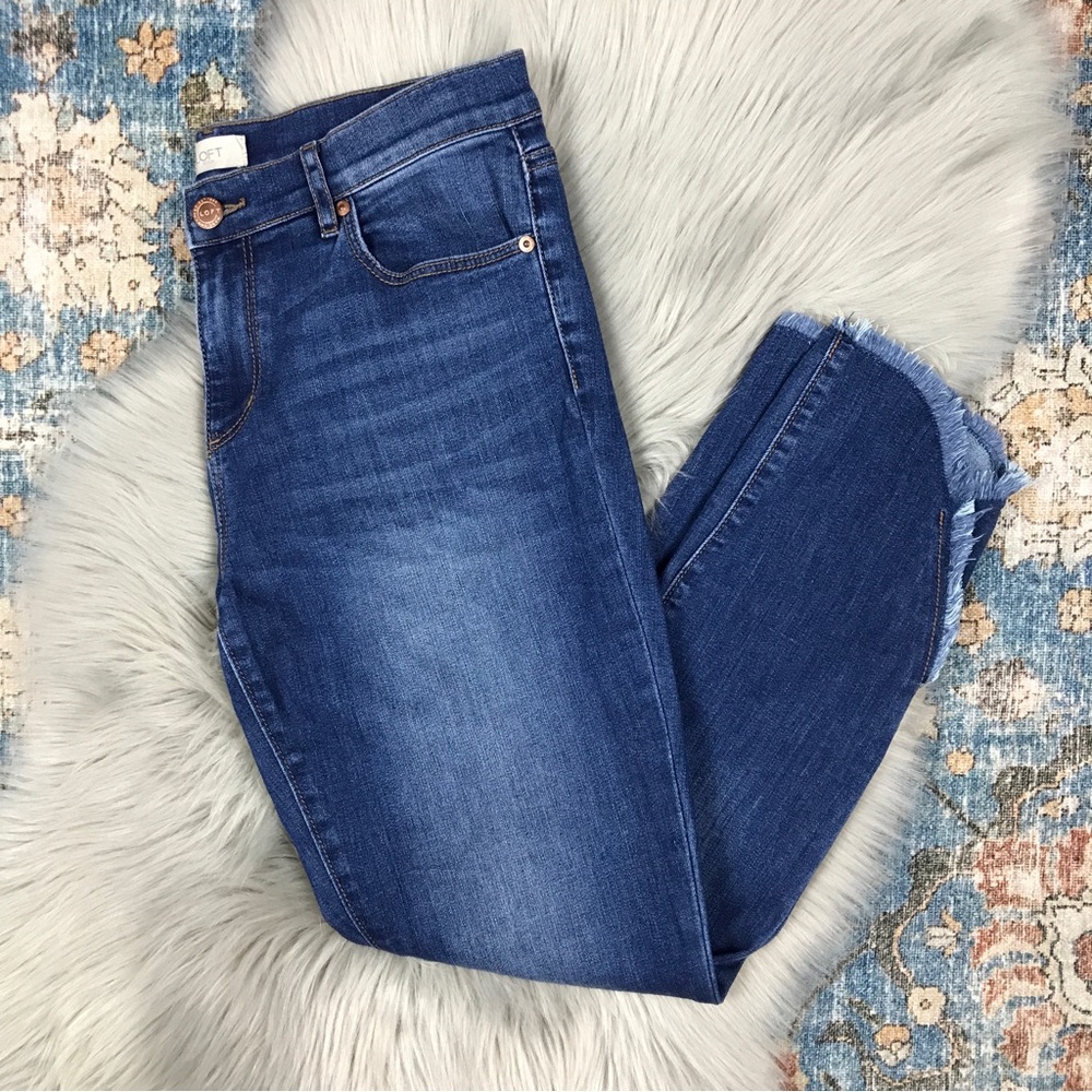 Loft Outlet Curved Hem Skinny Jeans